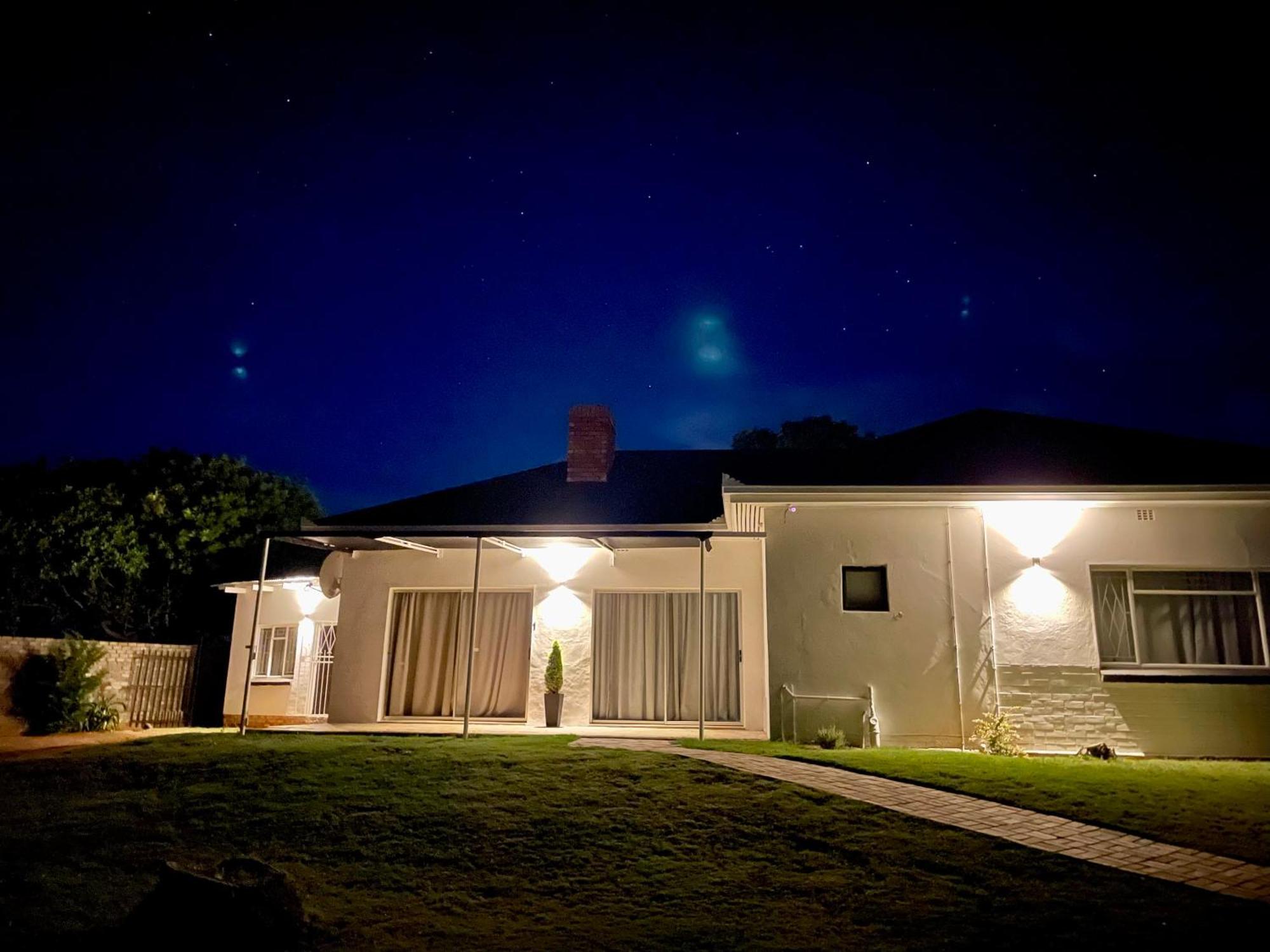 Cradock Guest House & Self Catering Экстерьер фото